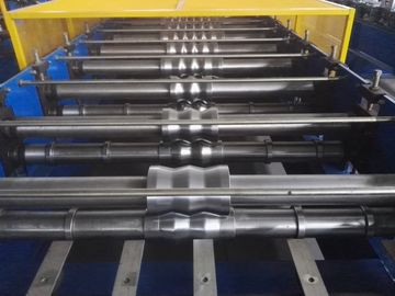 دستگاه شکل دهی فولاد راه راه PLC 8T 10 - 25m/min