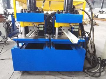 5000 کیلوگرم ظرفیت استود و ردیاب رول ماشین برای شکل دادن 12-15m/min