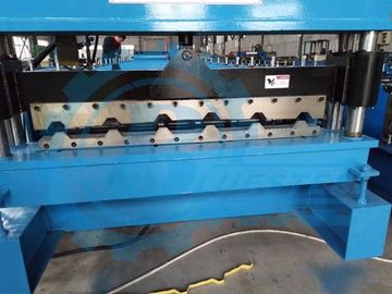 0.3-0.8mm ضخامت فلز سقف رول ماشین 8-15m/min سرعت شکل گیری ±2mm قطع تحمل
